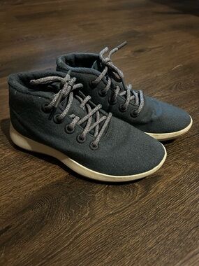 Allbirds high top Runner up Mizzles Navy Blue Lace up Wool Sneakers Shoes Size 8